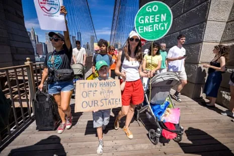 Solar Sunday: US Climate Activists to Gather for Clean Energy During Regulatory Reversals