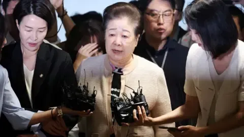 Controversial Religious Figure Rejects Bribery Claims Against Ex-South Korea First Lady