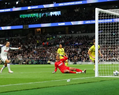 The Villarreal keeper's Game-Changing Mistake Hands Tottenham Opening-Night Win
